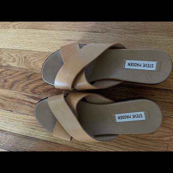 Steve Madden Sandals - Picture 2 of 5